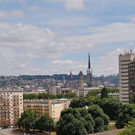 Spacieux F4 Avec Vue Panoramique Et 2 Places De Parking Руан Екстериор снимка
